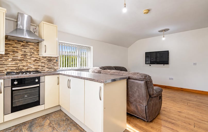 Woodville Road, Cathays, Cardiff - Image 1